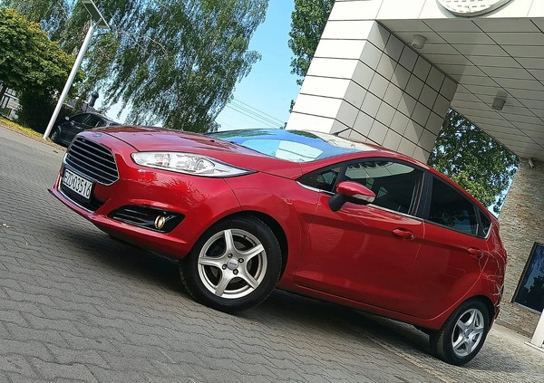 Ford Fiesta cena 29900 przebieg: 132000, rok produkcji 2015 z Lipsk małe 254